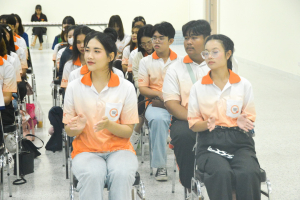 คณะมนุษยศาสตร์ฯ จัดกิจกรรมสืบสานเพลงพื้นบ้านในงานประเพณีแห่พระศรีอริยเมตไตรย วัดไลย์