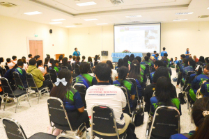 คณะมนุษยศาสตร์ฯ จัดกิจกรรมสืบสานเพลงพื้นบ้านในงานประเพณีแห่พระศรีอริยเมตไตรย วัดไลย์