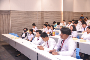 คณะเทคโนโลยีอุตสาหกรรมจัดอบรมพัฒนาทักษะด้านภาษาอังกฤษให้นักศึกษาชั้นปี 1
