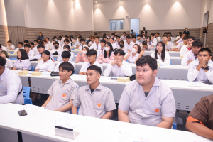 คณะเทคโนโลยีอุตสาหกรรมจัดอบรมพัฒนาทักษะด้านภาษาอังกฤษให้นักศึกษาชั้นปี 1