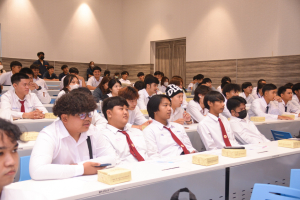 คณะเทคโนโลยีอุตสาหกรรมจัดอบรมพัฒนาทักษะด้านภาษาอังกฤษให้นักศึกษาชั้นปี 1