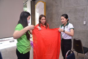 สำนักศิลปะและวัฒนธรรมจัดอบรมการเตรียมสถานที่สำหรับการอบรมสัมมนาและการตกแต่งนิทรรศการอย่างมืออาชีพ