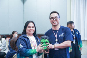 มรท. จัดอบรมหนึ่งวิสัยทัศน์ หนึ่งดวงใจ สานสัมพันธ์น้องพี่เทพสตรี สู่การพัฒนามหาวิทยาลัยที่ยั่งยืน รุ่นที่ 3