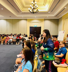 มรท. จัดอบรมหนึ่งวิสัยทัศน์ หนึ่งดวงใจ สานสัมพันธ์น้องพี่เทพสตรี สู่การพัฒนามหาวิทยาลัยที่ยั่งยืน รุ่นที่ 3