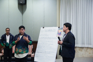 มรท. จัดอบรมหนึ่งวิสัยทัศน์ หนึ่งดวงใจ สานสัมพันธ์น้องพี่เทพสตรี สู่การพัฒนามหาวิทยาลัยที่ยั่งยืน รุ่นที่ 3