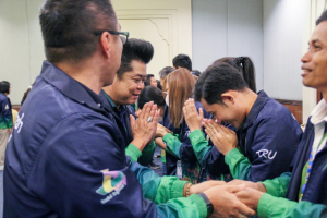 มรท. จัดอบรมหนึ่งวิสัยทัศน์ หนึ่งดวงใจ สานสัมพันธ์น้องพี่เทพสตรี สู่การพัฒนามหาวิทยาลัยที่ยั่งยืน รุ่นที่ 3