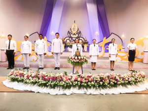 ผู้แทนผู้บริหาร คณาจารย์ บุคลากร และนักศึกษา บันทึกเทปโทรทัศน์ถวายพระพรชัยมงคล สมเด็จพระนางเจ้าฯ พระบรมราชินี