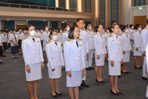 อธิการบดี มรท. นำคณะผู้บริหาร คณาจารย์ บุคลากร นักเรียน นักศึกษา ร่วมพิธีถวายพระพรชัยมงคล เนื่องในโอกาสวันเฉลิมพระชนมพรรษา สมเด็จพระนางเจ้าฯ พระบรมราชินี