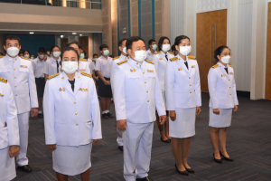 อธิการบดี มรท. นำคณะผู้บริหาร คณาจารย์ บุคลากร นักเรียน นักศึกษา ร่วมพิธีถวายพระพรชัยมงคล เนื่องในโอกาสวันเฉลิมพระชนมพรรษา สมเด็จพระนางเจ้าฯ พระบรมราชินี