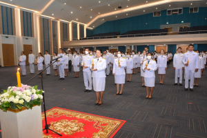 อธิการบดี มรท. นำคณะผู้บริหาร คณาจารย์ บุคลากร นักเรียน นักศึกษา ร่วมพิธีถวายพระพรชัยมงคล เนื่องในโอกาสวันเฉลิมพระชนมพรรษา สมเด็จพระนางเจ้าฯ พระบรมราชินี