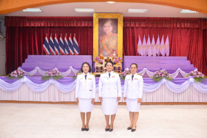 อธิการบดี คณะผู้บริหาร และบุคลากร ร่วมพิธีวันเฉลิมพระชนมพรรษาสมเด็จพระนางเจ้าฯ พระบรมราชินี