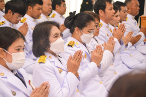 อธิการบดี คณะผู้บริหาร และบุคลากร ร่วมพิธีวันเฉลิมพระชนมพรรษาสมเด็จพระนางเจ้าฯ พระบรมราชินี