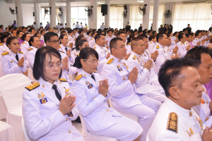 อธิการบดี คณะผู้บริหาร และบุคลากร ร่วมพิธีวันเฉลิมพระชนมพรรษาสมเด็จพระนางเจ้าฯ พระบรมราชินี