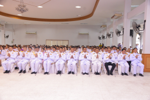 อธิการบดี คณะผู้บริหาร และบุคลากร ร่วมพิธีวันเฉลิมพระชนมพรรษาสมเด็จพระนางเจ้าฯ พระบรมราชินี