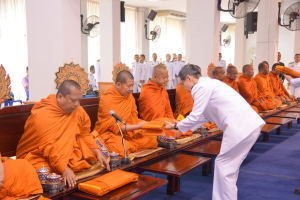 อธิการบดี คณะผู้บริหาร และบุคลากร ร่วมพิธีวันเฉลิมพระชนมพรรษาสมเด็จพระนางเจ้าฯ พระบรมราชินี