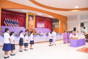 อธิการบดี คณะผู้บริหาร และบุคลากร ร่วมพิธีวันเฉลิมพระชนมพรรษาสมเด็จพระนางเจ้าฯ พระบรมราชินี
