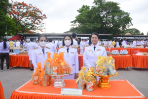 อธิการบดี คณะผู้บริหาร และบุคลากร ร่วมพิธีวันเฉลิมพระชนมพรรษาสมเด็จพระนางเจ้าฯ พระบรมราชินี