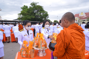 อธิการบดี คณะผู้บริหาร และบุคลากร ร่วมพิธีวันเฉลิมพระชนมพรรษาสมเด็จพระนางเจ้าฯ พระบรมราชินี