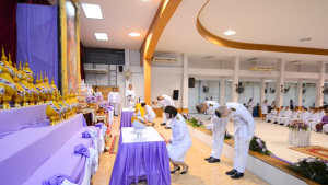 อธิการบดี คณะผู้บริหาร และบุคลากร ร่วมพิธีวันเฉลิมพระชนมพรรษาสมเด็จพระนางเจ้าฯ พระบรมราชินี