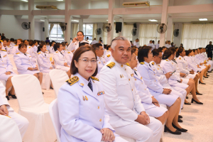 อธิการบดี คณะผู้บริหาร และบุคลากร ร่วมพิธีวันเฉลิมพระชนมพรรษาสมเด็จพระนางเจ้าฯ พระบรมราชินี