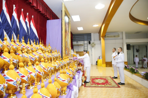 อธิการบดี คณะผู้บริหาร และบุคลากร ร่วมพิธีวันเฉลิมพระชนมพรรษาสมเด็จพระนางเจ้าฯ พระบรมราชินี