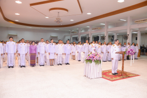 อธิการบดี คณะผู้บริหาร และบุคลากร ร่วมพิธีวันเฉลิมพระชนมพรรษาสมเด็จพระนางเจ้าฯ พระบรมราชินี