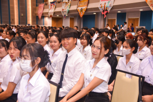 คณะมนุษยศาสตร์ฯ จัดปฐมนิเทศนักศึกษาชั้นปีที่ 1