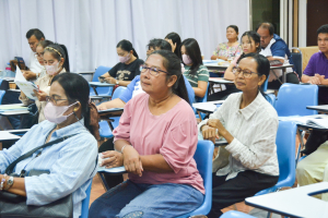 สนง.เกษตรฯ จ.ลพบุรี ร่วมกับ มรท. จัดอบรมการแปรรูปสร้างมูลค่าเพิ่มสินค้าเกษตรฯ