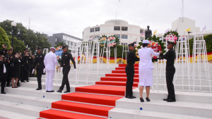 มรท. ร่วมพิธีวางพวงมาลาถวายราชสักการะวันคล้ายวันสวรรคต รัชกาลที่ 8