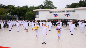 มรท. ร่วมพิธีวางพวงมาลาถวายราชสักการะวันคล้ายวันสวรรคต รัชกาลที่ 8