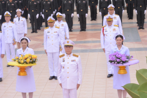 มรท. ร่วมพิธีวางพวงมาลาถวายราชสักการะวันคล้ายวันสวรรคต รัชกาลที่ 8