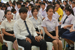 มรภ.เทพสตรี ร่วมกิจกรรมเดิน วิ่ง ปั่น ธงตราสัญลักษณ์งานเฉลิมพระเกียรติพระบาทสมเด็จพระเจ้าอยู่หัวฯ