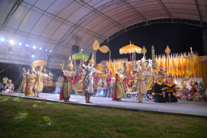 มรภ.เทพสตรี ร่วมกิจกรรมเดิน วิ่ง ปั่น ธงตราสัญลักษณ์งานเฉลิมพระเกียรติพระบาทสมเด็จพระเจ้าอยู่หัวฯ