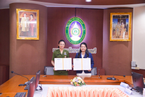 มรท. ร่วมพิธีลงนามบันทึกข้อตกลงความร่วมมือทางการศึกษาเพื่อยกระดับคุณภาพการศึกษาของศูนย์พัฒนาเด็กเล็ก ศูนย์การบินทหารบก