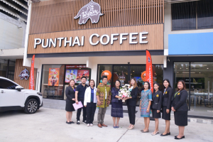 มรท. ร่วมแสดงความยินดีในโอกาสเปิดร้านกาแฟพันธุ์ไทย สาขามหาวิทยาลัยราชภัฏเทพสตรี