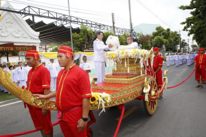 มรภ.เทพสตรี ร่วมพิธีทำน้ำพระพุทธมนต์ศักดิ์สิทธิ์ของจังหวัดลพบุรี