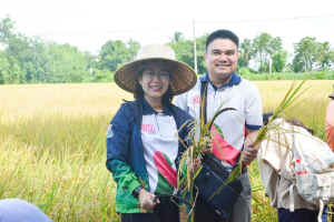 ศูนย์ส่งเสริมการจัดการศึกษาตามพระบรมราโชบาย มรท. จัดโครงการส่งเสริมการนำศาสตร์พระราชาไปใช้ในการดำรงชีวิตให้กับนักศึกษา ปี 1