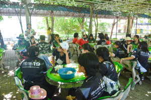 ศูนย์ส่งเสริมการจัดการศึกษาตามพระบรมราโชบาย มรท. จัดโครงการส่งเสริมการนำศาสตร์พระราชาไปใช้ในการดำรงชีวิตให้กับนักศึกษา ปี 1