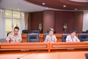 การประชุม คกก.จัดงานรวมใจใส่เสื้อเหลือง เดิน - วิ่ง เฉลิมพระเกียรติ 72 พรรษา