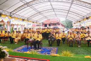มรภ.เทพสตรี ร่วมพิธีทำบุญตักบาตรพระสงฆ์โครงการบรรพชาอุปสมบทเฉลิมพระเกียรติพระบาทสมเด็จพระเจ้าอยู่หัว เนื่องในโอกาสพระราชพิธีมหามงคลเฉลิมพระชนมพรรษา 6 รอบ 28 กรกฎาคม 2567