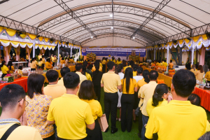มรภ.เทพสตรี ร่วมพิธีทำบุญตักบาตรพระสงฆ์โครงการบรรพชาอุปสมบทเฉลิมพระเกียรติพระบาทสมเด็จพระเจ้าอยู่หัว เนื่องในโอกาสพระราชพิธีมหามงคลเฉลิมพระชนมพรรษา 6 รอบ 28 กรกฎาคม 2567