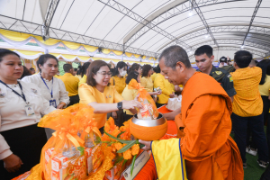 มรภ.เทพสตรี ร่วมพิธีทำบุญตักบาตรพระสงฆ์โครงการบรรพชาอุปสมบทเฉลิมพระเกียรติพระบาทสมเด็จพระเจ้าอยู่หัว เนื่องในโอกาสพระราชพิธีมหามงคลเฉลิมพระชนมพรรษา 6 รอบ 28 กรกฎาคม 2567