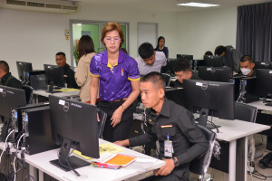 คณะเทคโนโลยีอุตสาหกรรมจัดอบรมหลักสูตรช่างควบคุมเครื่องกลึง CNC ระดับ 1