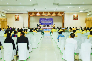 อธิการบดี มรท. ร่วมการเสวนาขับเคลื่อนการยกระดับคุณภาพการศึกษาและประสิทธิภาพการศึกษาจังหวัดโดยผ่านกลไกของ กศจ.