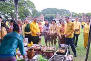 มรภ.เทพสตรี ร่วมโครงการสืบสานศิลป์ แผ่นดินสมเด็จพระนารายณ์มหาราช เฉลิมพระเกียรติพระบาทสมเด็จพระเจ้าอยู่หัว