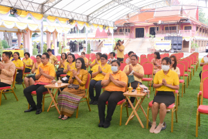มรภ.เทพสตรี เป็นเจ้าภาพร่วมถวายภัตตาหารเพลแด่พระสงฆ์ที่บรรพชาในโครงการบรรพชาอุปสมบทเฉลิมพระเกียรติพระบาทสมเด็จพระเจ้าอยู่หัวฯ