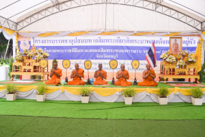 มรภ.เทพสตรี เป็นเจ้าภาพร่วมถวายภัตตาหารเพลแด่พระสงฆ์ที่บรรพชาในโครงการบรรพชาอุปสมบทเฉลิมพระเกียรติพระบาทสมเด็จพระเจ้าอยู่หัวฯ