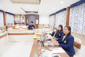 ศูนย์ภาษาจัดโครงการพัฒนาหลักสูตรภาษาอังกฤษเพื่อการสื่อสารและเพื่อการอาชีพ ระยะที่ 2