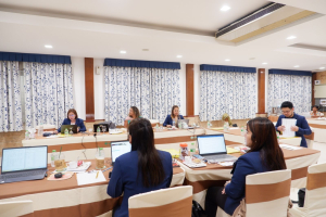 ศูนย์ภาษาจัดโครงการพัฒนาหลักสูตรภาษาอังกฤษเพื่อการสื่อสารและเพื่อการอาชีพ ระยะที่ 2