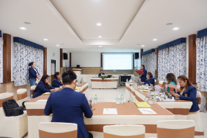 ศูนย์ภาษาจัดโครงการพัฒนาหลักสูตรภาษาอังกฤษเพื่อการสื่อสารและเพื่อการอาชีพ ระยะที่ 2